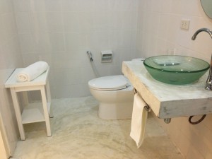 บ้านเคียงน้ำ หัวหิน